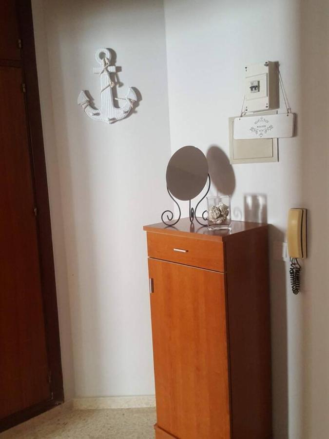 En Pleno Centro De Con Parking Economico Apartament Kadyks