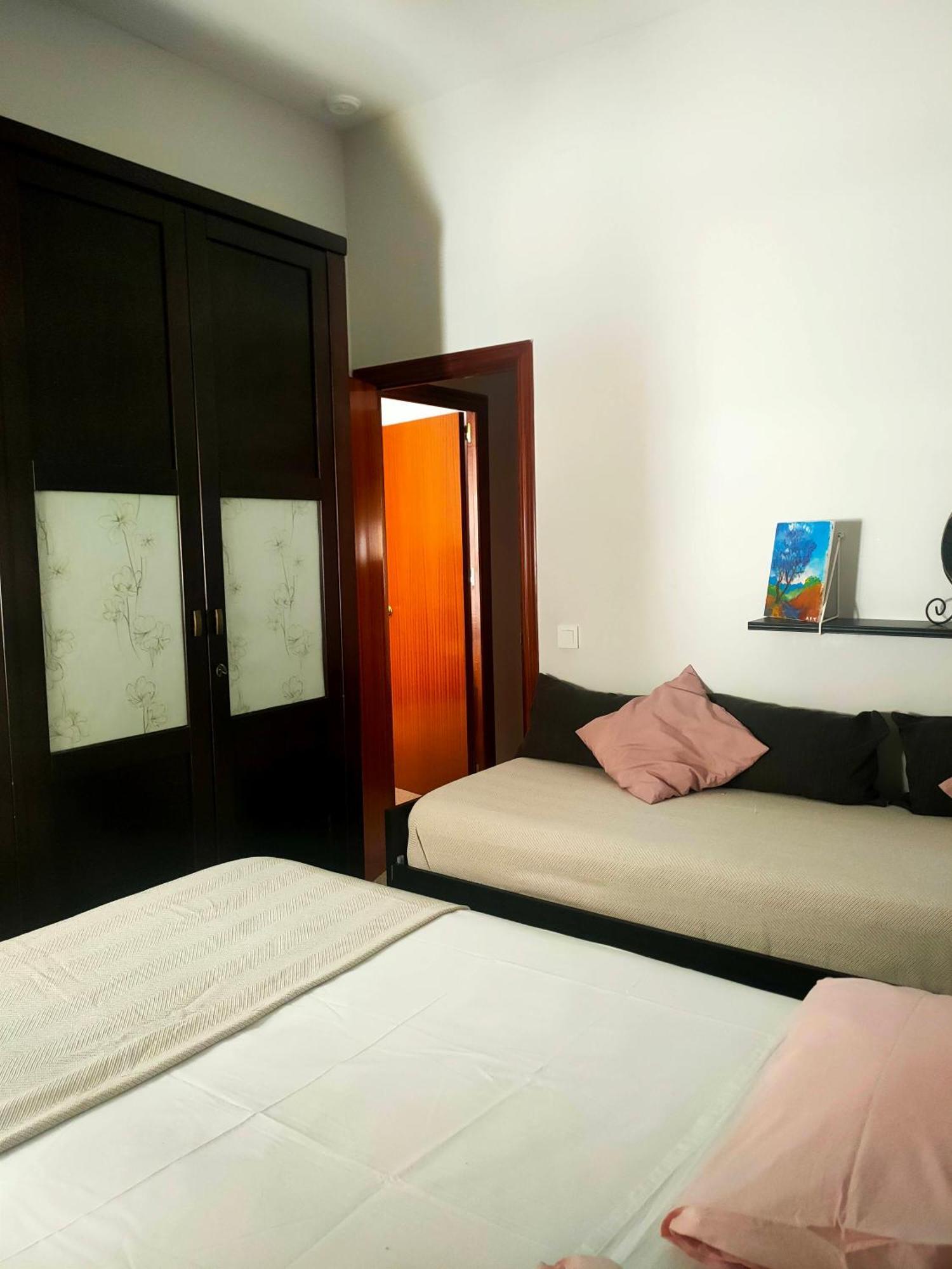 En Pleno Centro De Con Parking Economico Appartement