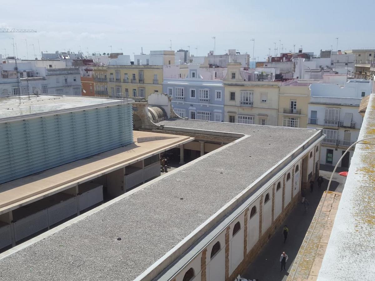 En Pleno Centro De Con Parking Economico Cádiz